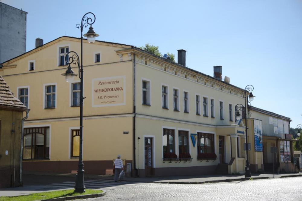 Wielkopolanka Pokoje Goscinne I Restauracja Chodzież Zewnętrze zdjęcie